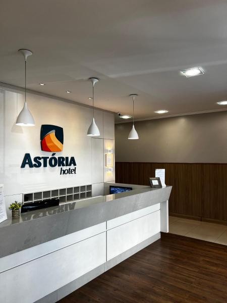 På bildet vises objektet Hotel Astória Maringá som ligger i byen Maringá.