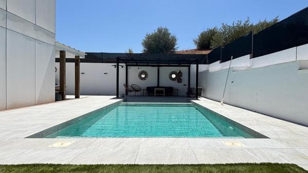 A la foto es mostra l'objecte Your Private Paradise with Pool situat a la ciutat de Albolote.