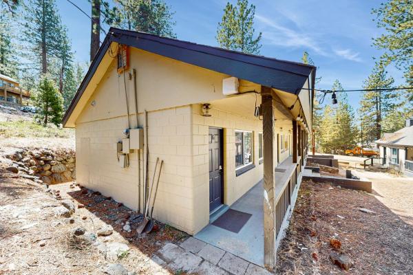 The Chalet At Kings Beach Unit 4 - Lake Tahoe