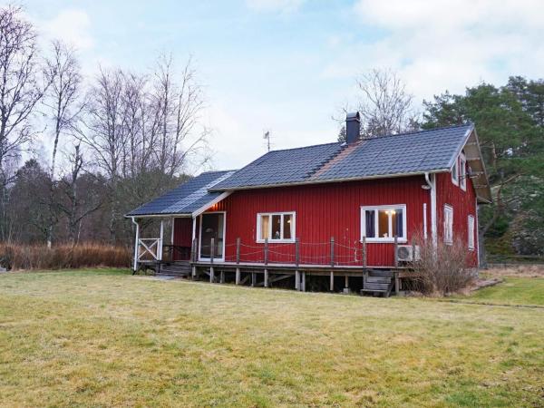 Auf dem Foto ist das Objekt 4 person holiday home in LUR-By Traum in der Stadt Fagerhult zu sehen.
