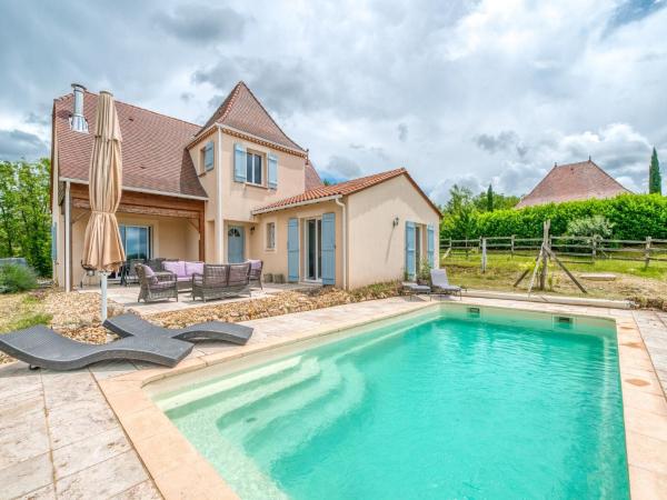 På billedet ses objektet Villa in Aquitaine with Pool & BBQ beliggende i byen Lol.