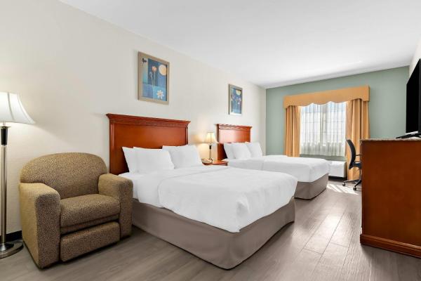 Na fotografii je vidět objekt Quality Inn & Suites McAlester on Hwy 69 nacházející se ve městě McAlester.