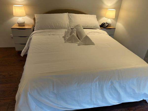A la foto es mostra l'objecte Tambuli Seaview Suite situat a la ciutat de Maribago.