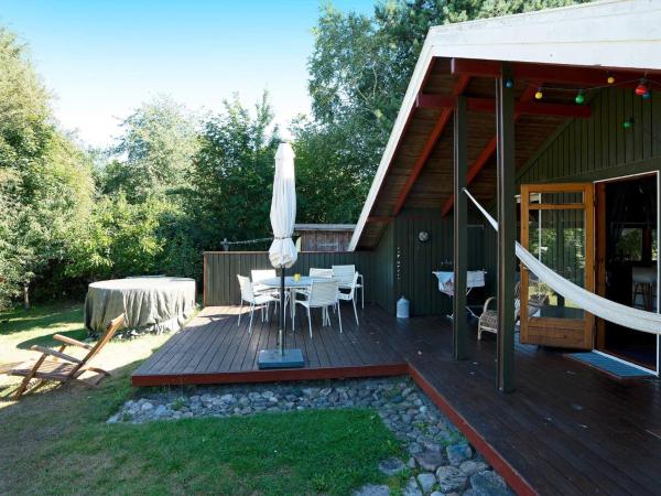 Na zdjęciu widoczny jest obiekt 5 person holiday home in Jægerspris-By Traum położony w mieście Kulhuse.