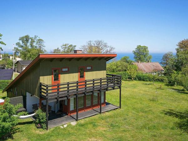På billedet ses objektet Seaside Retreat in Allinge - By Traum Ferienwohnungen beliggende i byen Allinge.