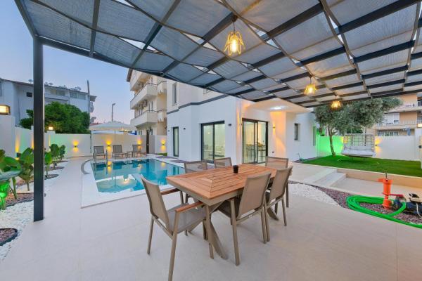 På billedet ses objektet The B HOUSE beliggende i byen Fethiye.