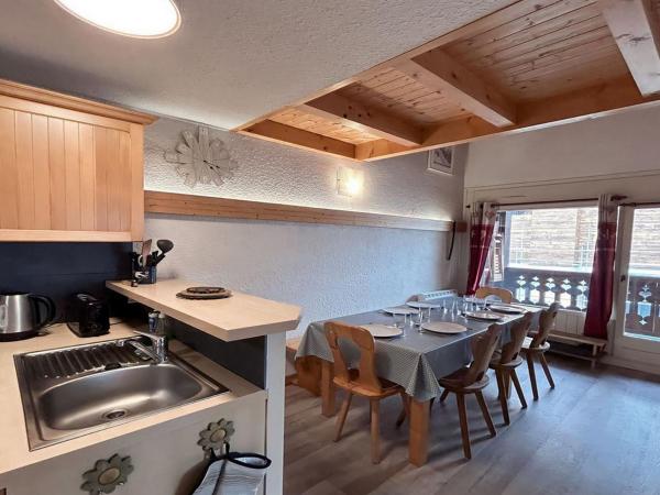 A la foto es mostra l'objecte Appartement cosy au centre des Gets, 63m², 7 pers, proche pistes et commerces - FR-1-623-39 situat a la ciutat de Les Gets.