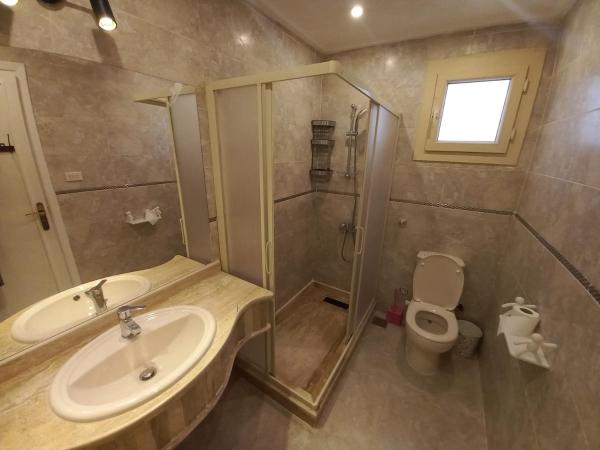 Zdjęcie 7: Chalet with garden -sea view cleopatra village - kilo 86 - north coast