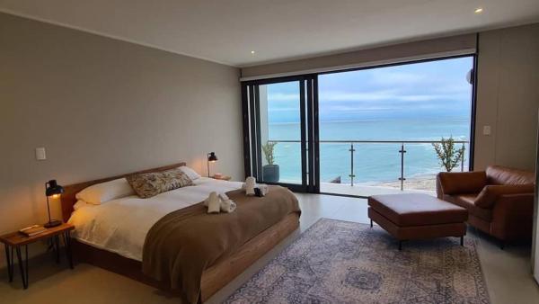 Beach Front Apartment your home away from home, Swakopmund