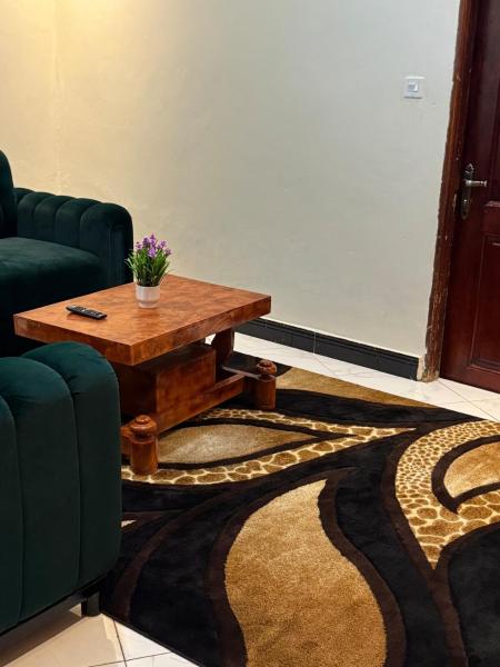 На фото показан объект Moods Holiday Homes, расположенный в городе Bulenga.