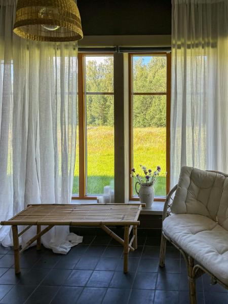 A la foto es mostra l'objecte Eco-Built House With Lake Siljan Views situat a la ciutat de Tällberg.