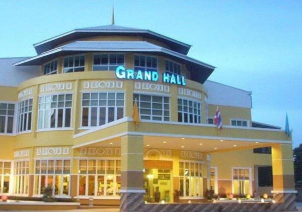 Στη φωτογραφία φαίνεται το αντικείμενο Grand Hill Resort and Spa που βρίσκεται στην πόλη Nakhon Sawan.