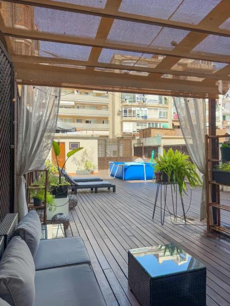 3BR Apartment 100m2 Private Terrace in Eixample, Barcelone