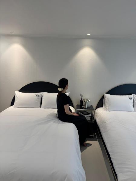 Moa stay 5minute from DDP Station, Seul