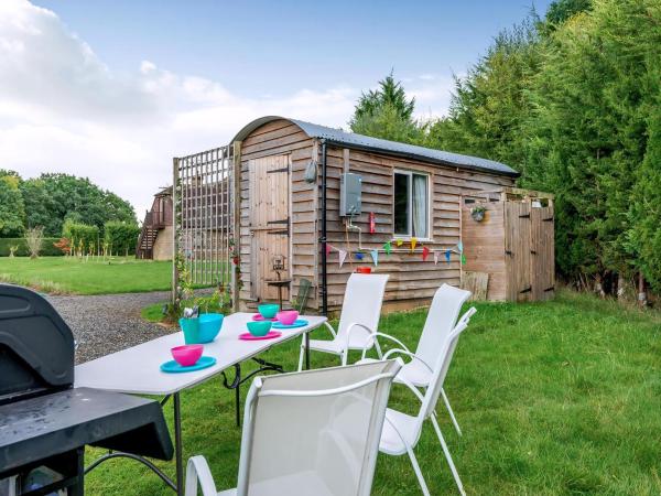 A la foto es mostra l'objecte Shepherds Hut situat a la ciutat de Biddenden.