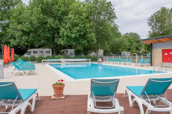 Camping Onlycamp L'etang Des Forges - Belfort