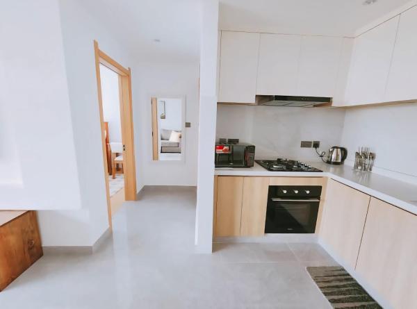 Luxurious Serene 1 Bedroom In Lavington With Green & City Views! - Nairobi