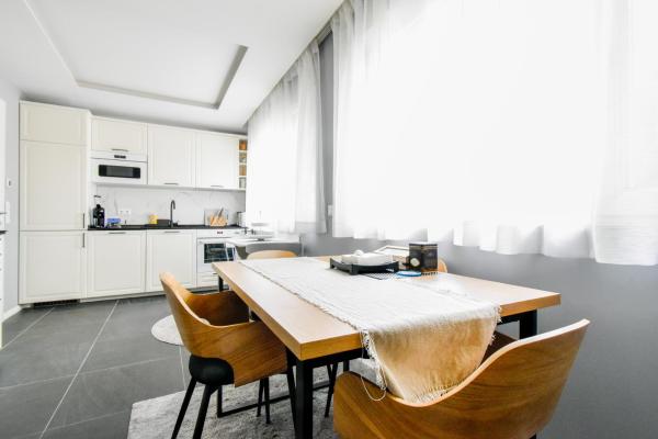 Kuva 4: Bright Central Sofia Flat with Coffee-Lovers Touch by Flat Mаnager
