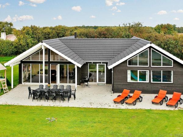 4 Star Holiday Home In Bogense - Dánia