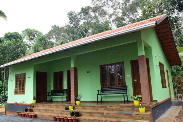 A la foto es mostra l'objecte Samuals Villa Wayanad situat a la ciutat de Mānantoddy.