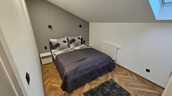 En la foto se muestra el objeto Studio za Miastem ubicado en la ciudad de Dąbrowa.