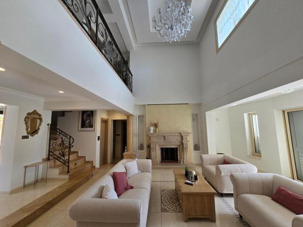 Luxury Villa Aurelia - Paphos