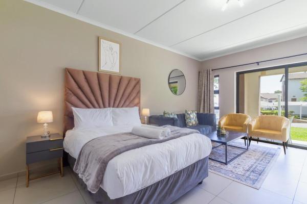 En la foto se muestra el objeto AlimamaSpaces - The View Studio ubicado en la ciudad de Fourways.