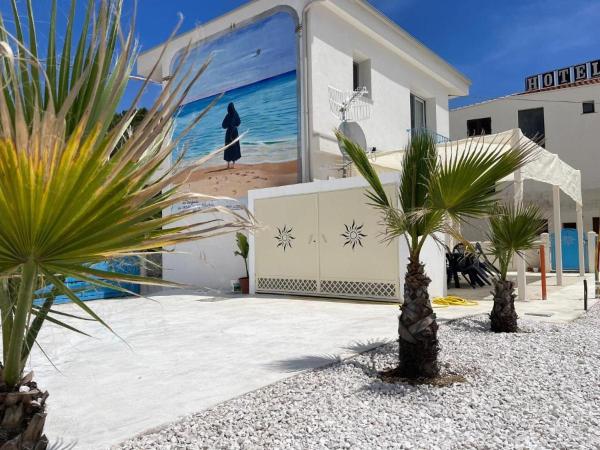 Villa Rosa On The Beach - Cardedu