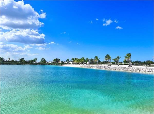 På billedet ses objektet Villa Labuena beliggende i byen Punta Cana.