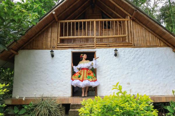 En la foto se muestra el objeto Alojamiento rural Ecoparque La Motilona Paicol, Huila - Cabaña la Motilona ubicado en la ciudad de Nátaga.