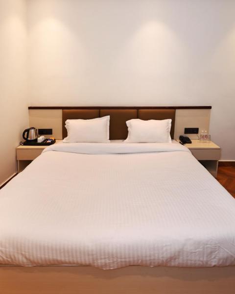 Auf dem Foto ist das Objekt Shree Jayati Inn in der Stadt Ayodhya zu sehen.