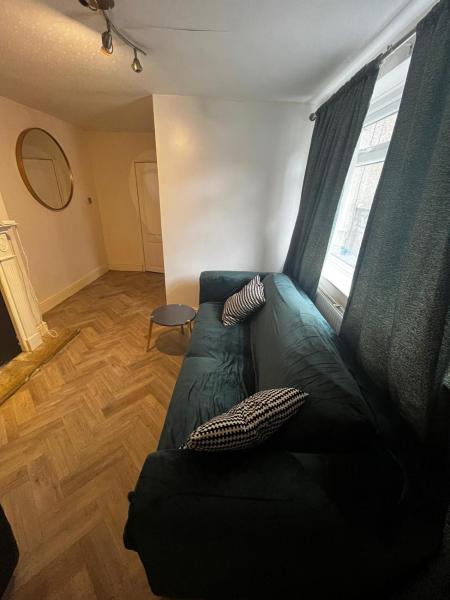 På billedet ses objektet close to stadium and the beach 2 bed groundfloor,sky Netflix beliggende i byen Grimsby.