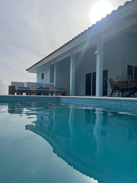 写真にはFontein市にあるVilla with private pool close to the most beautiful beaches!が写っています。