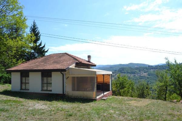 Na fotografii je vidět objekt Vikendica na rancu Lisa nacházející se ve městě Rti.