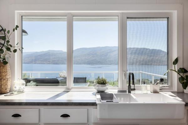 A la foto es mostra l'objecte Magical Lake View situat a la ciutat de Peachland.