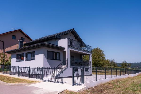 River Home 01 By Green Croatia - Karlovac
