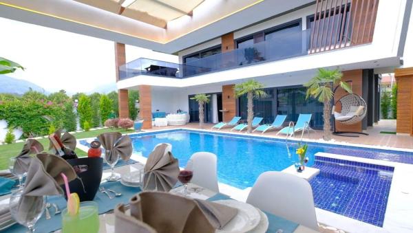 A la foto es mostra l'objecte Villa SONE situat a la ciutat de Antalya.