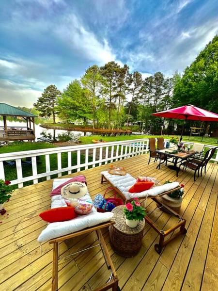 Lake Norman Cove - Lake Norman, NC