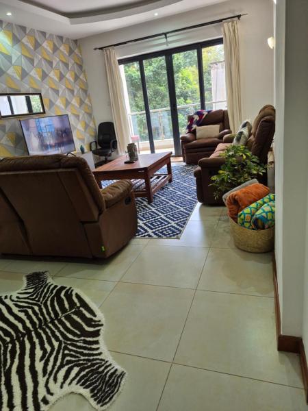 Aramis Apartments Deluxe Retreat At The Centre Of Westlands With Pool & Functionional Gym - Nairobi