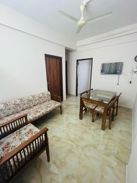 Στη φωτογραφία φαίνεται το αντικείμενο Home in Pala Bright homes που βρίσκεται στην πόλη Pāmbādi.