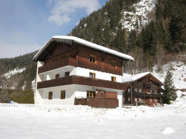 Billede 1: Apartment in Matrei near Ski Slopes