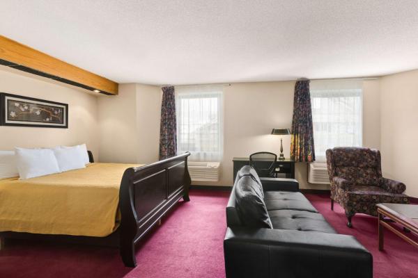 Fotografie 2: Spark by Hilton Brockville