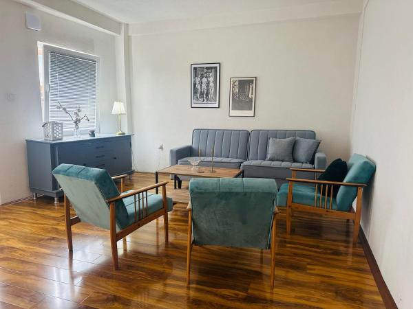 Na zdjęciu widoczny jest obiekt The Corner House położony w mieście Bojčoska Maala.