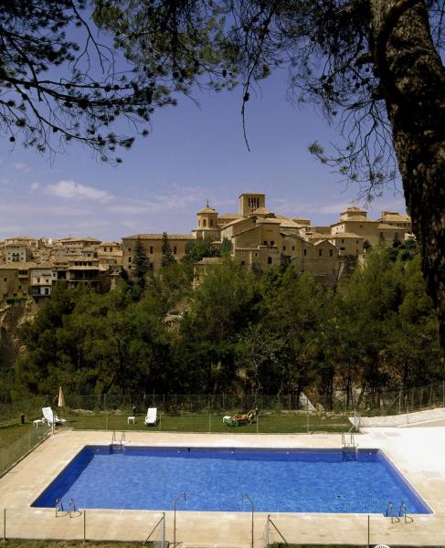 A la foto es mostra l'objecte Parador de Cuenca situat a la ciutat de Cuenca.