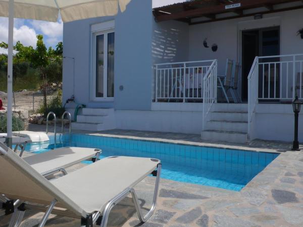 Villa In Loutra With Sea View And Pool - Grčija