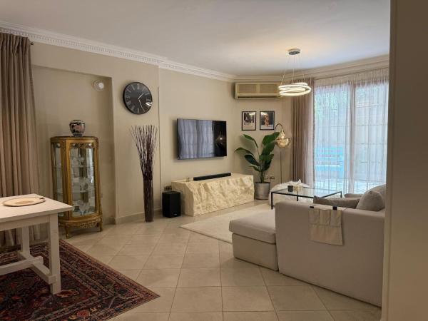 A la foto es mostra l'objecte Cozy Apartment in New Cairo situat a la ciutat de El Caire.