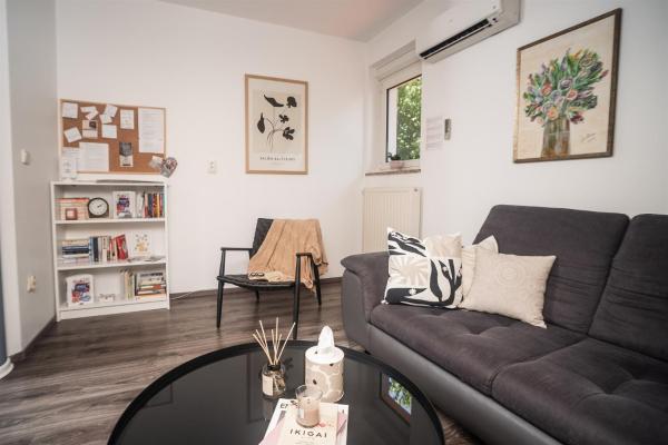 Astarea - 80m2 Penthouse In Nature-free Parking-terrace-jacuzzi-quiet Area - Zagreb