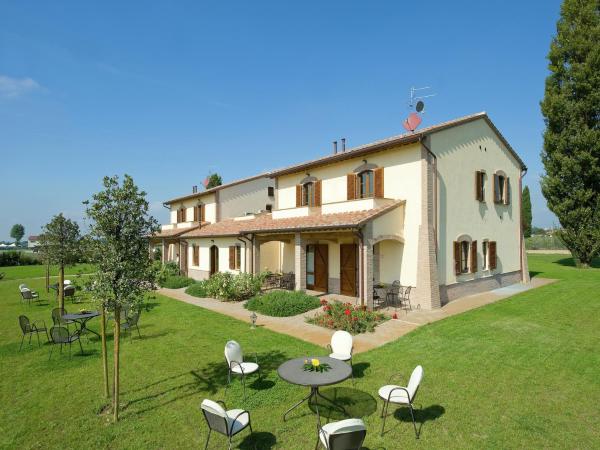 På bildet vises objektet Villa in Cannara with Pool near Assisi som ligger i byen Tordandrea.