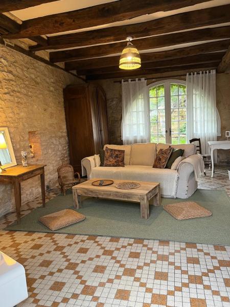 A la foto es mostra l'objecte Le chemin des écoliers 4 couchages, jardin situat a la ciutat de Cazenac.