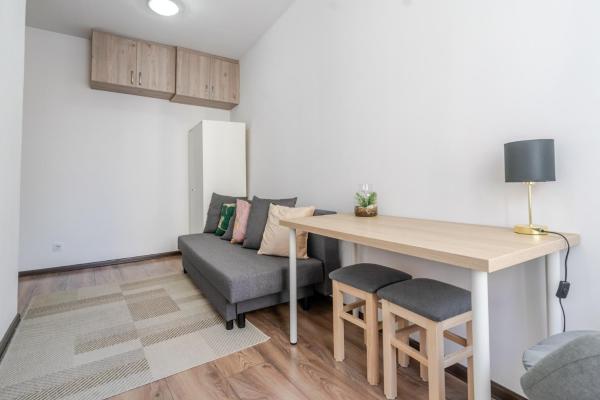 A la foto es mostra l'objecte Kordeckiego City Central Studio by BookingHost situat a la ciutat de Katowice.
